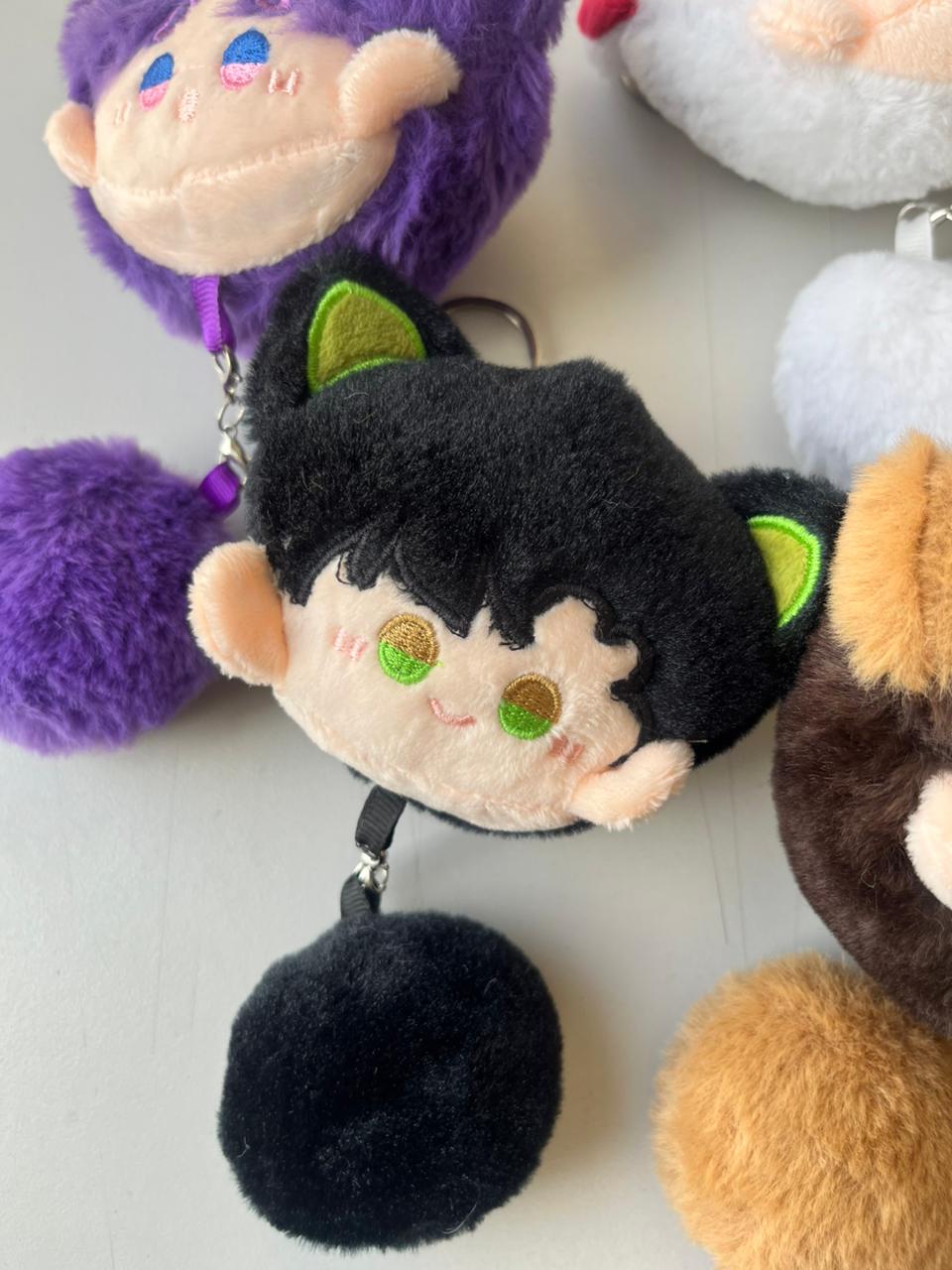 Zayne Plush Keychain
