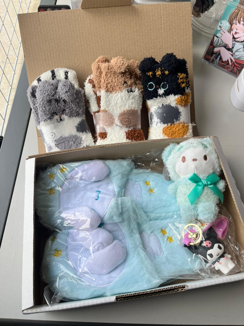 Cozy Gift Box