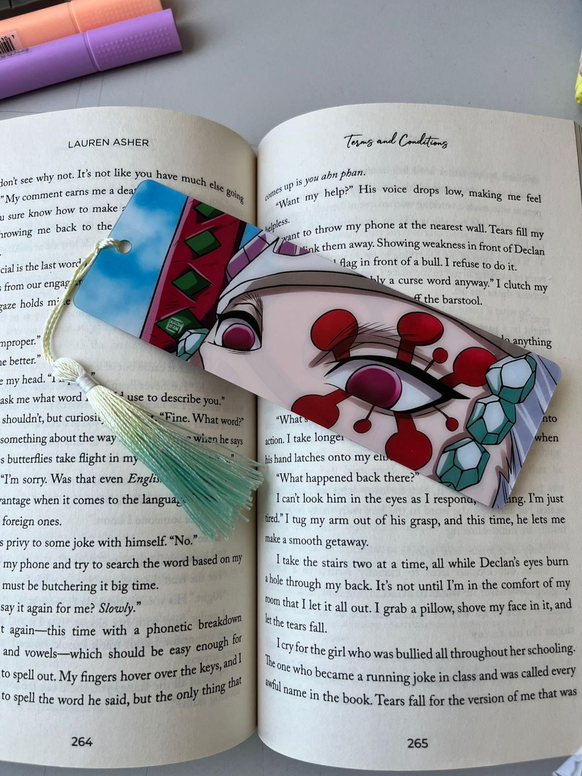 Tengen Thin Bookmark With Tassel