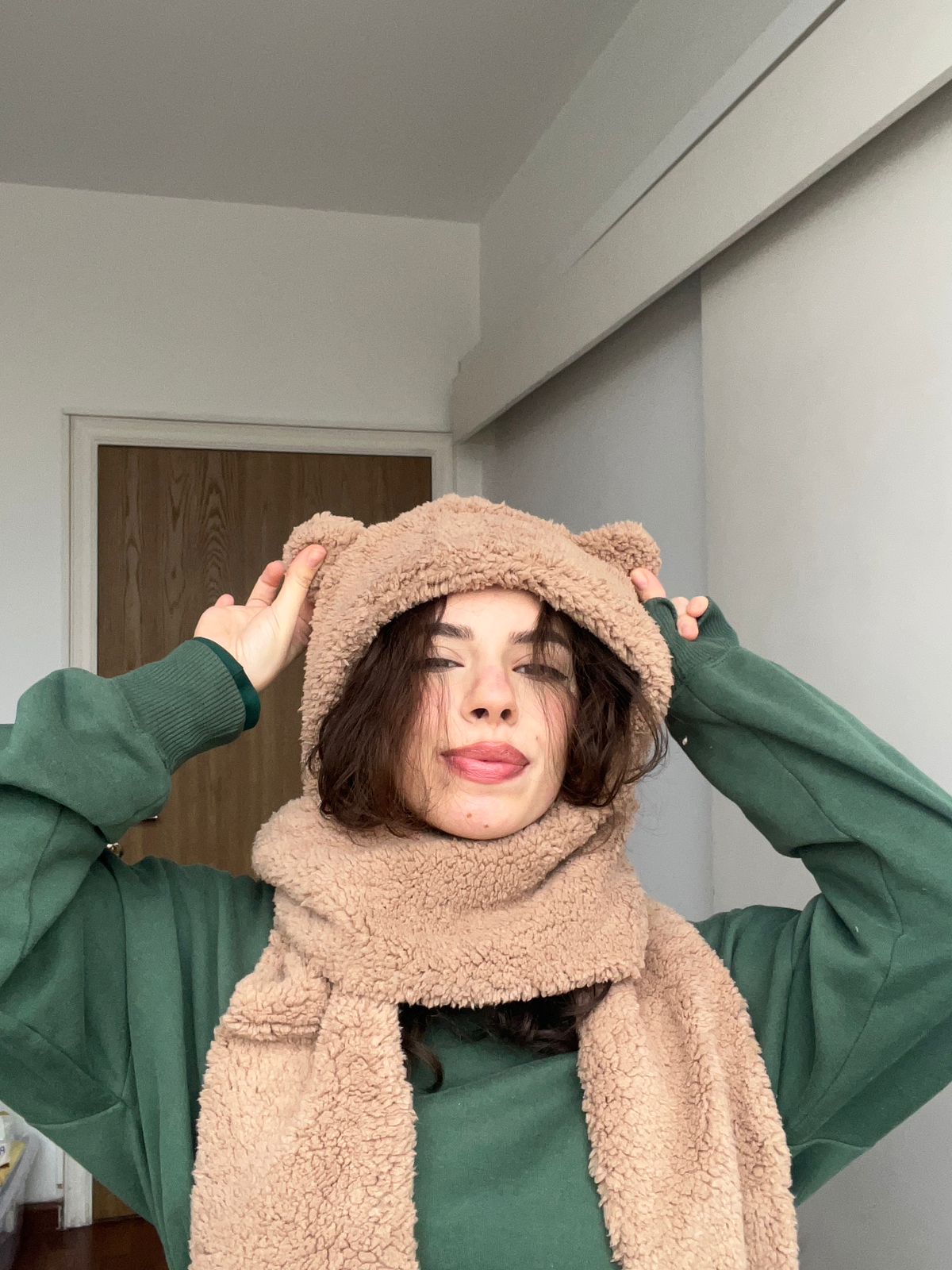 Fluffy Scarf-Hat