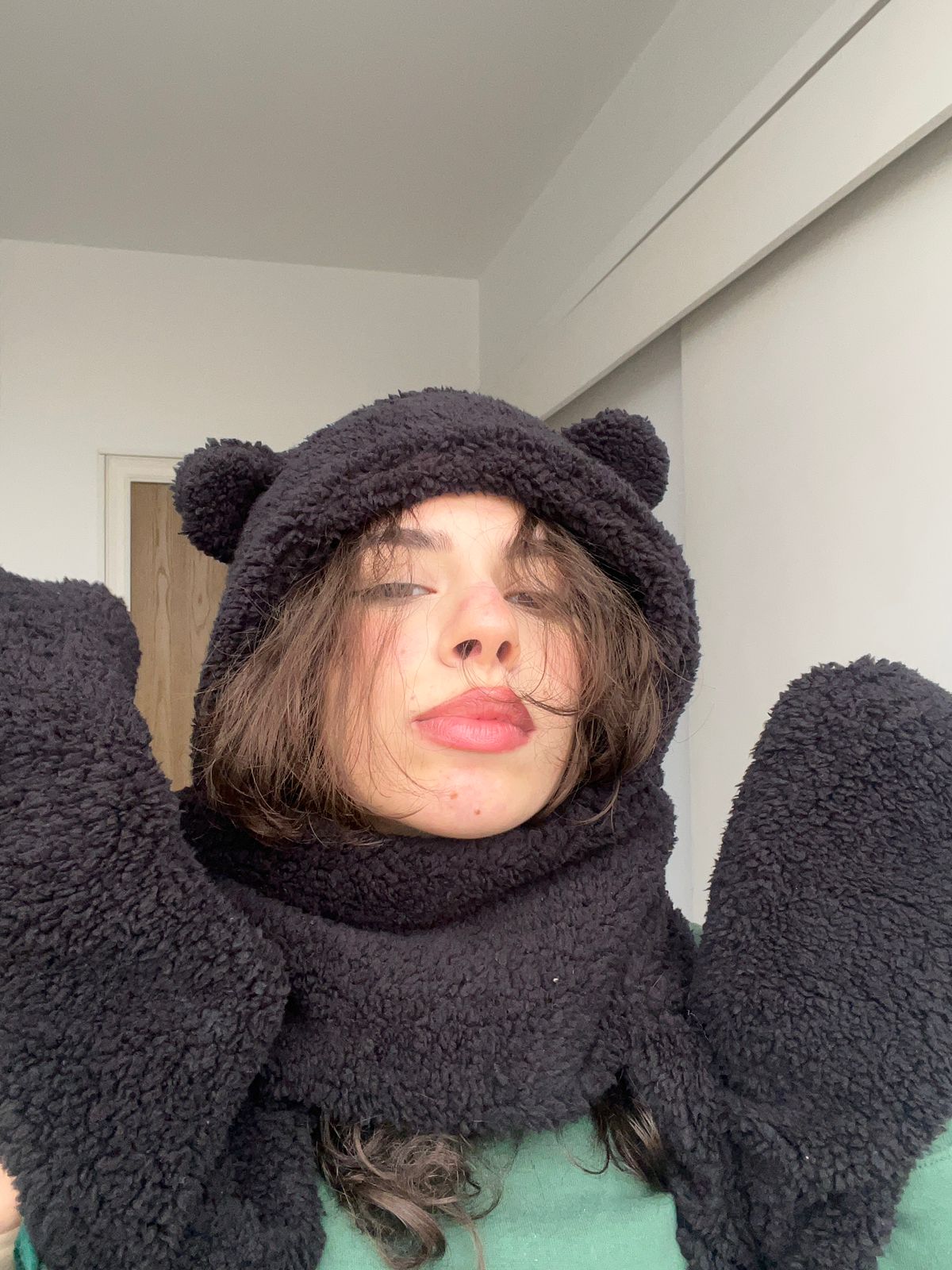 Fluffy Scarf-Hat